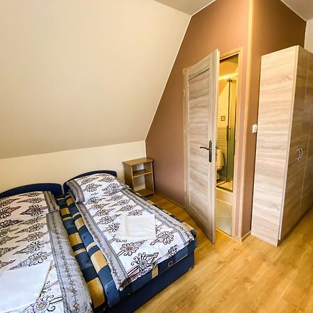 Bed and Breakfast Osrodek Wczasowo-Kolonijny Gron Biały Dunajec Exterior foto