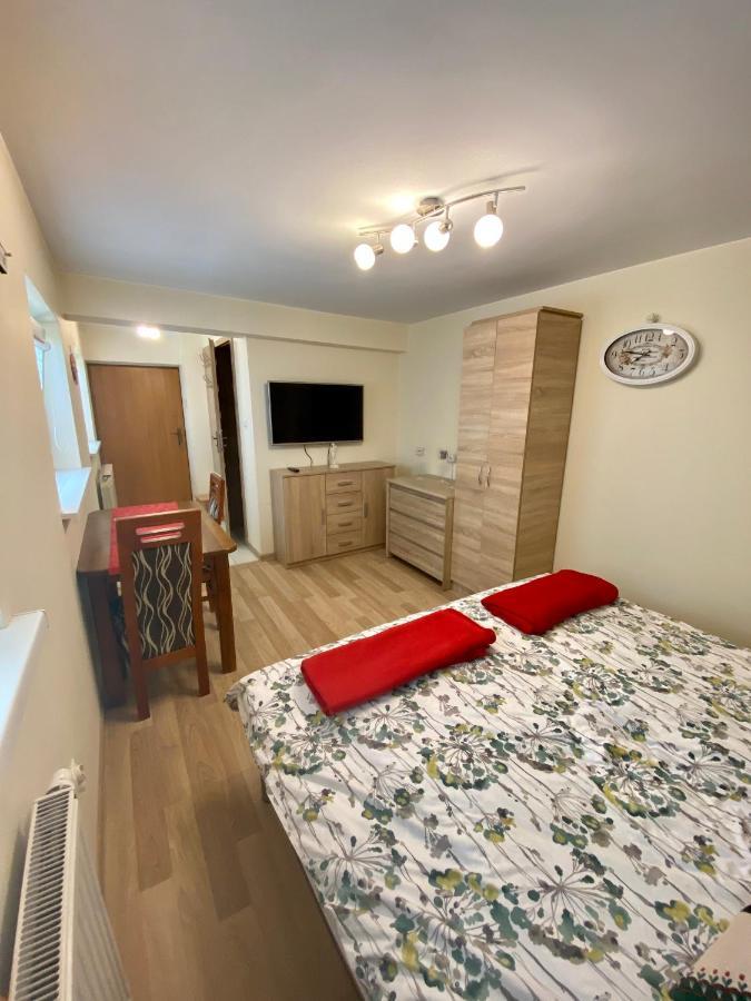 Bed and Breakfast Osrodek Wczasowo-Kolonijny Gron Biały Dunajec Exterior foto
